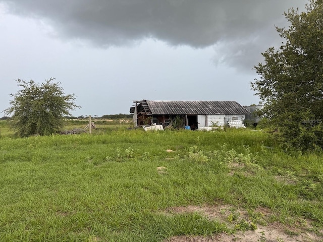 4011 E Robinson Dr, Haines City, FL 33844 - view of yard featuring an outbuilding