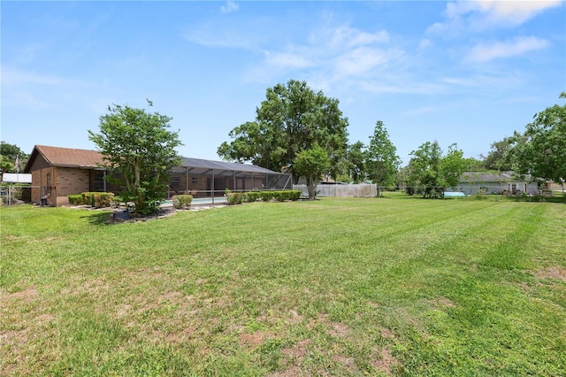 3315 Cross Fox Dr, Mulberry, FL 33860 - view of yard featuring a lanai