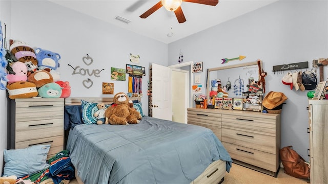 2817 High Winds Ln, Lakeland, FL 33813 - carpeted bedroom featuring a ceiling fan