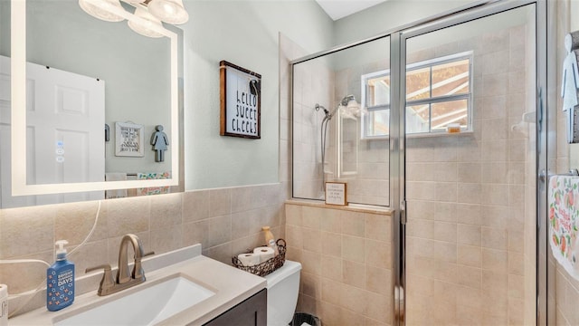 2817 High Winds Ln, Lakeland, FL 33813 - bathroom with a stall shower and vanity