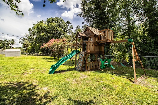 6920 Newman Cir E, Lakeland, FL 33811 - view of playground featuring view of wooded area