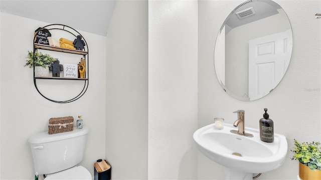 6365 Torrington Cir, Lakeland, FL 33811 - half bathroom with a sink and toilet