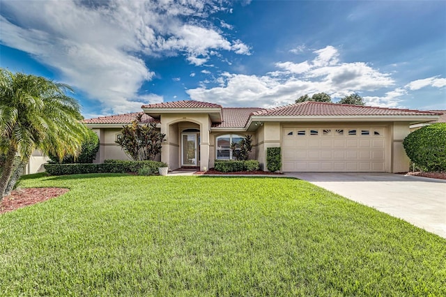 104 Morning Glory Cir, Winter Haven, FL 33884 - photo 1