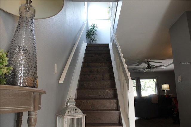 301 Orange Blossom Dr, Winter Haven, FL 33880 - photo 2