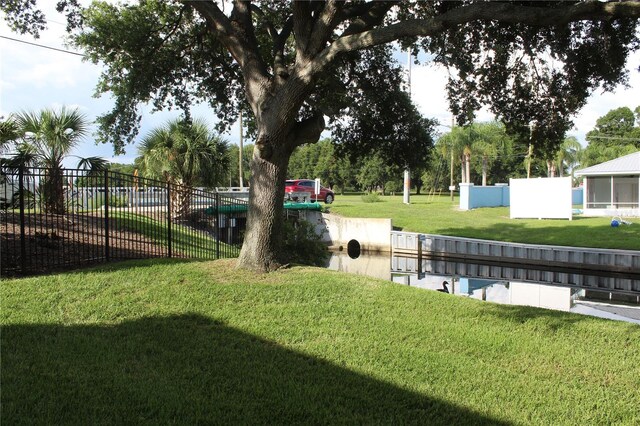 301 Orange Blossom Dr, Winter Haven, FL 33880 - photo 31