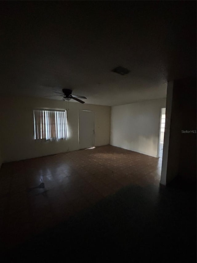 2921 Galaxy Ln, Lakeland, FL 33801 - unfurnished room with healthy amount of natural light and a ceiling fan