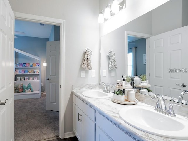 1449 Fleur Dr, Davenport, FL 33837 - full bath with double vanity