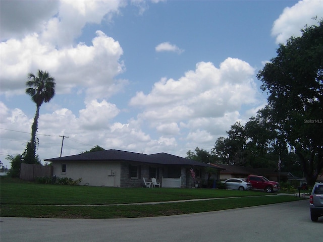704 Queens Ct, Seffner, FL 33584 - photo 3