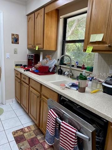 704 Queens Ct, Seffner, FL 33584 - photo 7