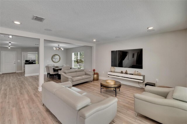 7116 Cruz Ct, Lakeland, FL 33813 - photo 11