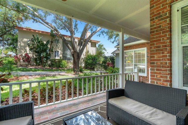 1018 E Highland Dr, Lakeland, FL 33813 - photo 6