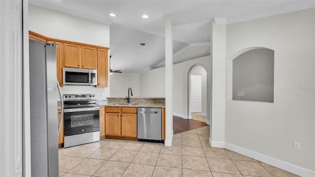 577 Majestic Gardens Blvd, Winter Haven, FL 33880 - photo 2