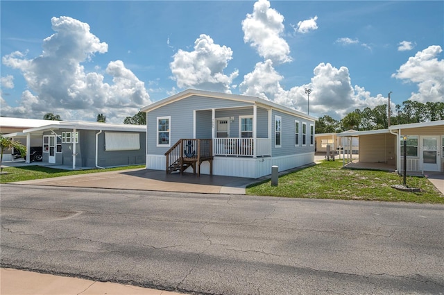 7085 Fairview Village Cir, Winter Haven, FL 33881 - photo 2