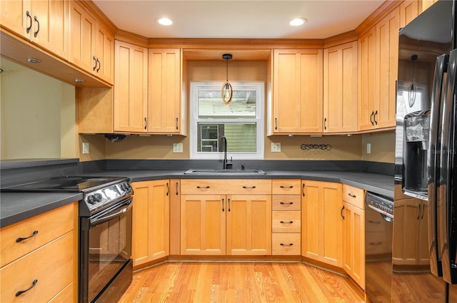 18 Aqualane Dr, Winter Haven, FL 33880 - photo 9