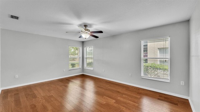 6964 Lake Eaglebrooke Dr, Lakeland, FL 33813 - photo 21