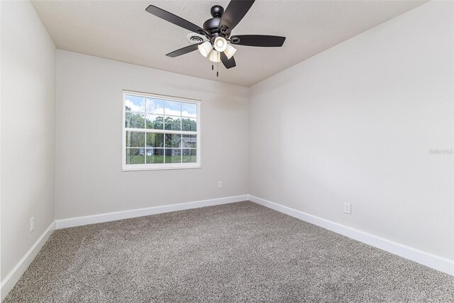 508 Boger Blvd N, Lakeland, FL 33803 - unfurnished room with carpet and ceiling fan