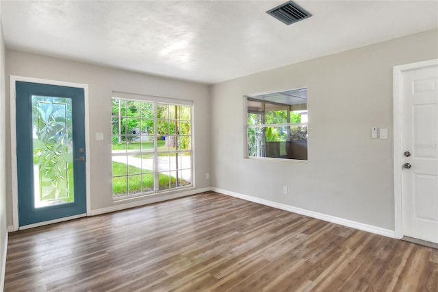 215 W Valencia St, Lakeland, FL 33805 - photo 4