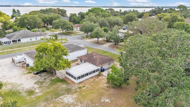 712 N Gary Rd, Lakeland, FL 33801 - view of subject property with a large body of water