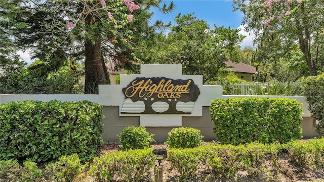 5819 Hollyhock Dr, Lakeland, FL 33813 - view of community / neighborhood sign