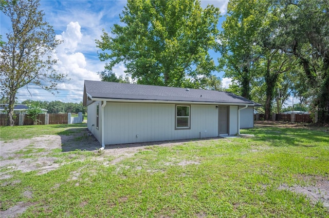2633 Keysville Dr, Lithia, FL 33547 - rear view of house