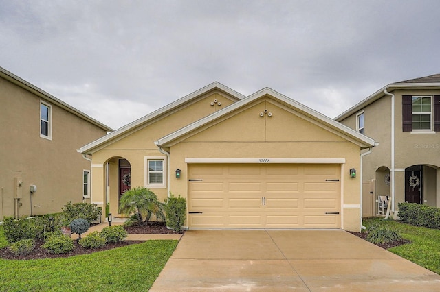32668 Abby Lax Ln, Wesley Chapel, FL 33543 - photo 1