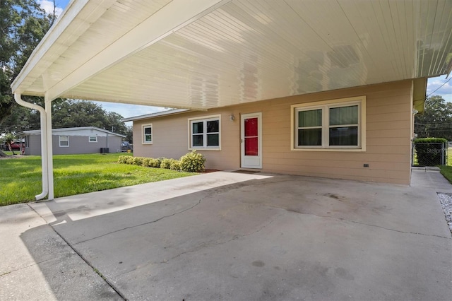 3521 Publix Rd, Lakeland, FL 33810 - view of front facade featuring a front yard