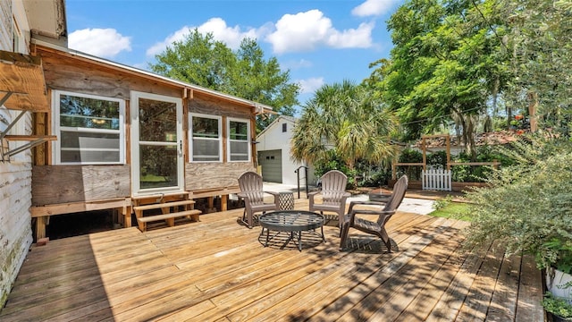 423 Ave H SE, Winter Haven, FL 33880 - wooden terrace with entry steps