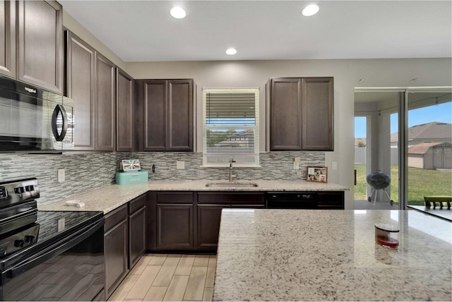 10646 Planer Picket Dr, Riverview, FL 33569 - photo 6