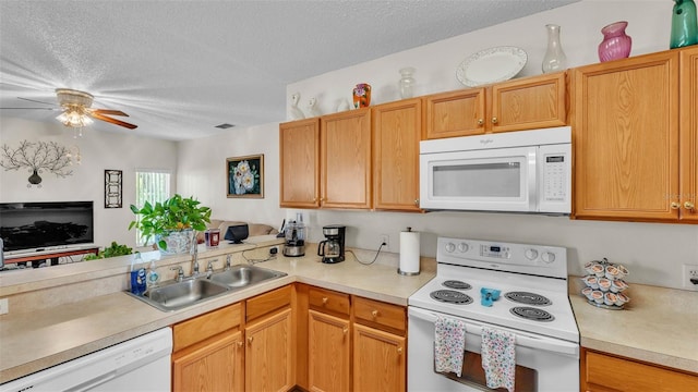 123 Athabasca Dr, Kissimmee, FL 34759 - photo 34