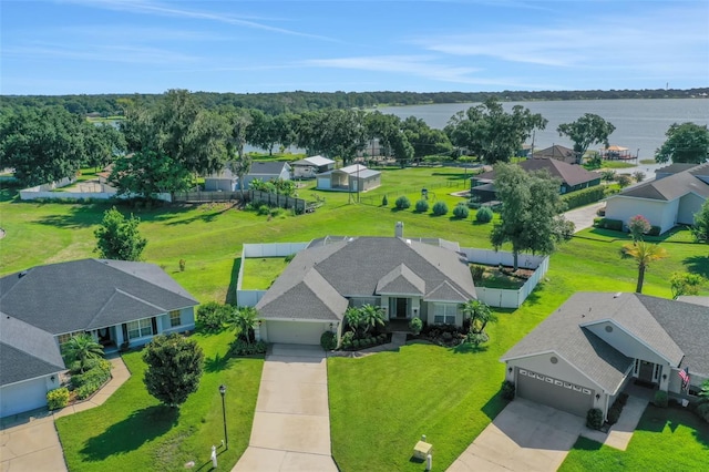122 Amber Blvd, Auburndale, FL 33823 - aerial view of residential area featuring a large body of water