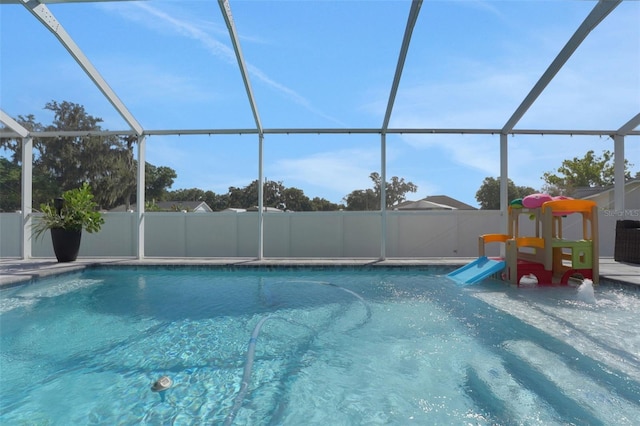 122 Amber Blvd, Auburndale, FL 33823 - view of swimming pool with glass enclosure