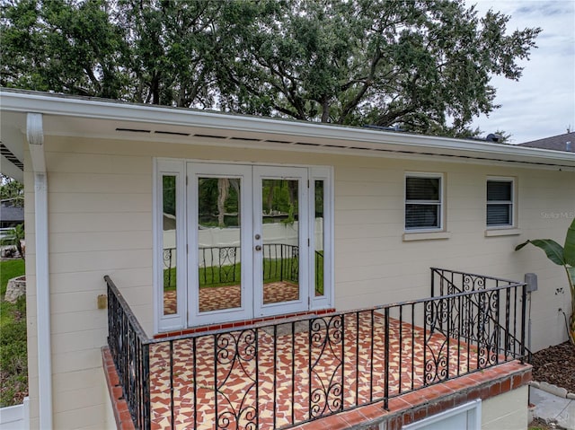 2213 Woodbine Ave, Lakeland, FL 33803 - deck featuring french doors
