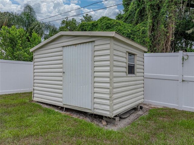 2213 Woodbine Ave, Lakeland, FL 33803 - view of shed with a fenced backyard
