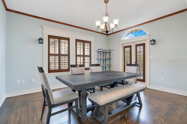 207 W Maxwell St, Lakeland, FL 33803 - dining room with a chandelier and ornamental molding