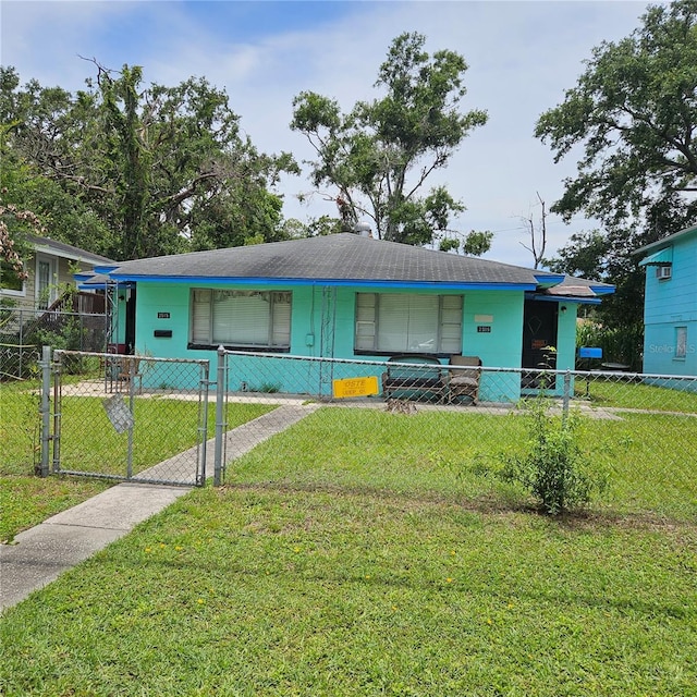2505 7th St S, Saint Petersburg, FL 33705 - photo 3