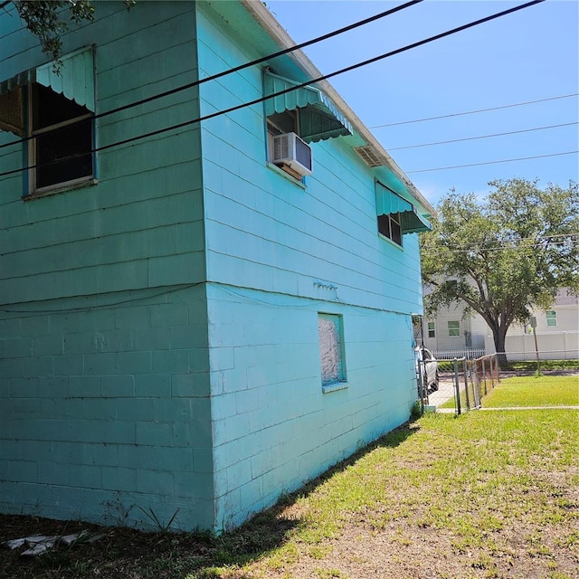 2505 7th St S, Saint Petersburg, FL 33705 - photo 9