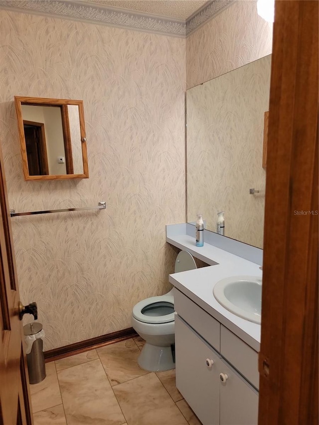 1842 Pinnacle Dr, Lakeland, FL 33813 - half bath with toilet and vanity