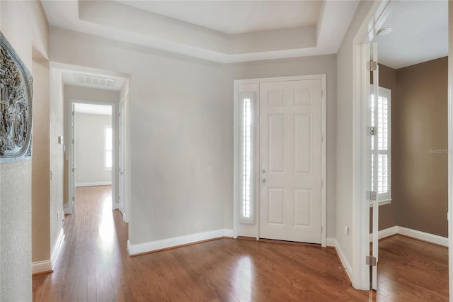 2929 Mission Lakes Dr Unit 10, Lakeland, FL 33803 - entrance foyer with wood finished floors