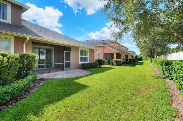 2929 Mission Lakes Dr Unit 10, Lakeland, FL 33803 - view of yard featuring a patio area