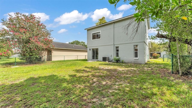 1100 Lowry Ave Unit 69, Lakeland, FL 33801 - rear view of property featuring a fenced backyard