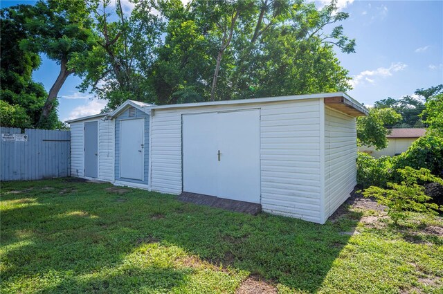 1231 Melville Ave, Lakeland, FL 33805 - view of shed