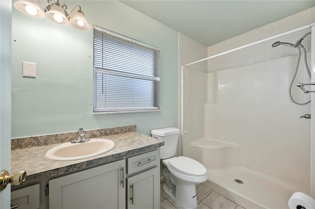 335 W Cummings St, Lake Alfred, FL 33850 - full bath with a shower, vanity, and tile patterned floors