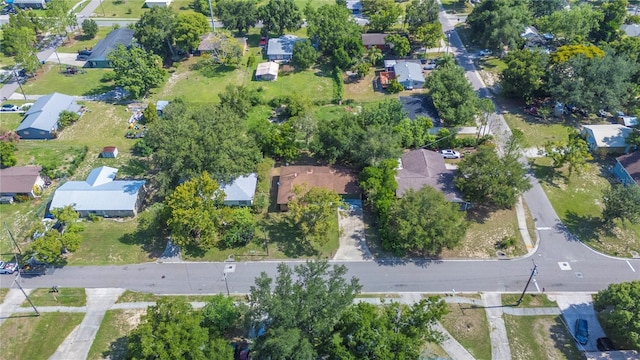335 W Cummings St, Lake Alfred, FL 33850 - aerial view of property and surrounding area featuring nearby suburban area