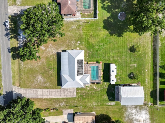 6504 Hereford Dr, Lakeland, FL 33810 - aerial view of a pool area