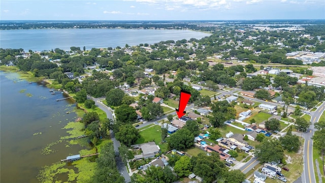 735 Virginia Ave, Auburndale, FL 33823 - aerial view of property and surrounding area featuring a large body of water