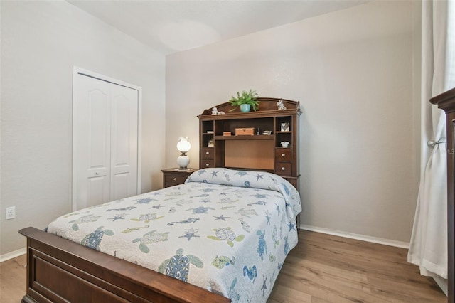 1933 Griffin Trl, Bartow, FL 33830 - bedroom featuring wood finished floors and a closet
