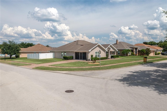 702 Country Walk Cv, Eagle Lake, FL 33839 - ranch-style home featuring driveway and a garage