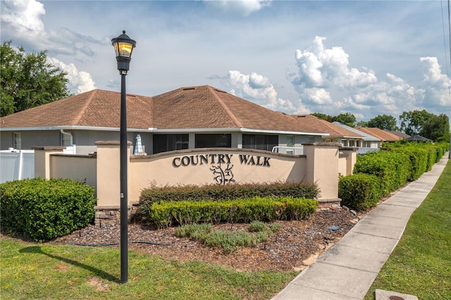 702 Country Walk Cv, Eagle Lake, FL 33839 - view of community sign