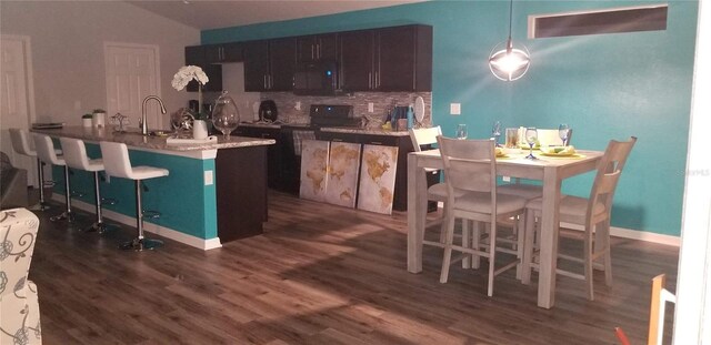 425 St Georges, Eagle Lake, FL 33839 - photo 2