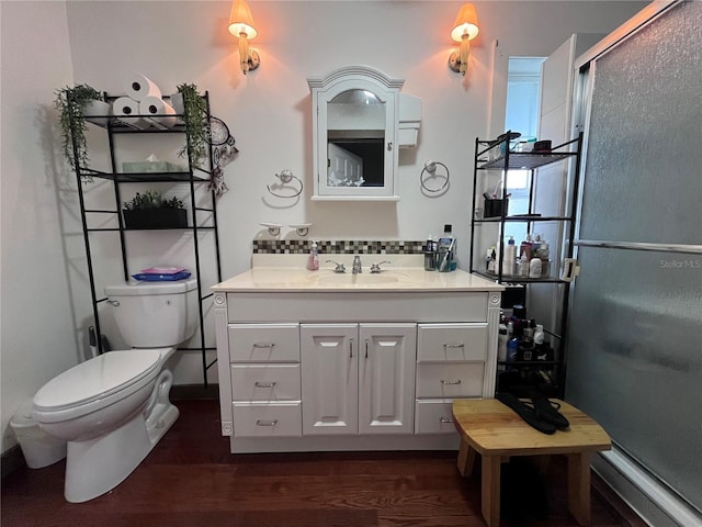 1319 Florida Ave, Saint Cloud, FL 34769 - full bath with vanity and wood finished floors